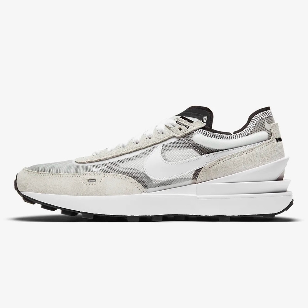 NWOT Nike Waffle One (Men’s) Size 9